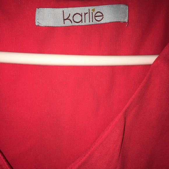 You can see through it so you’ll need a cami - Picture 3 of 4